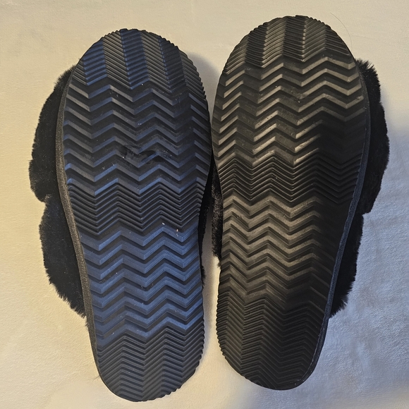 Sorel Mail Run Slippers Size 9 Black Plush - Picture 4 of 5